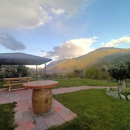 Le Temps Retrouve - Casa Tipica Con Giardino Villa Villeneuve Exteriör bild