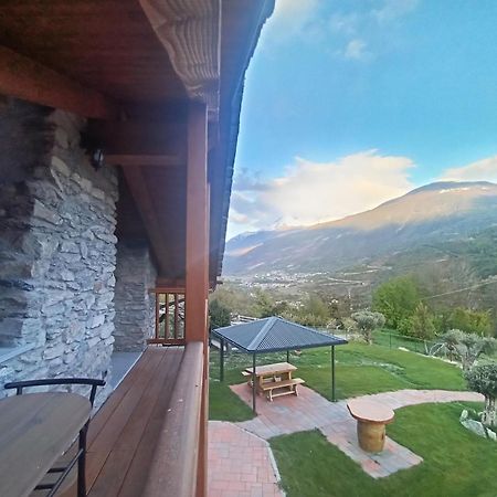 Le Temps Retrouve - Casa Tipica Con Giardino Villa Villeneuve Exteriör bild